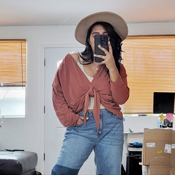 BEHIND THE SCENES TOP IN MAUVE PINK - Picture 3 of 9